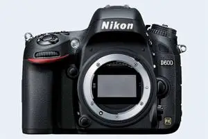 Nikon D600
