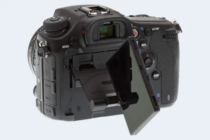 articulated screen