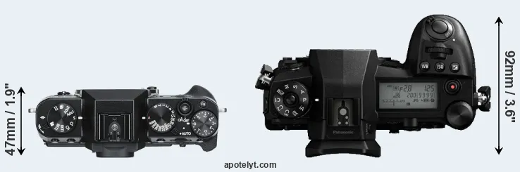 Compare X-T30 versus G9 top