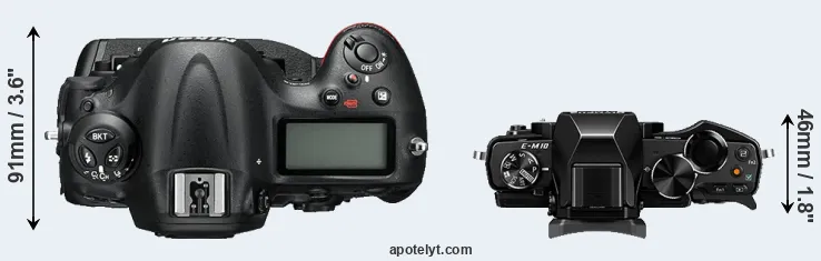 Compare D4S versus E-M10 top