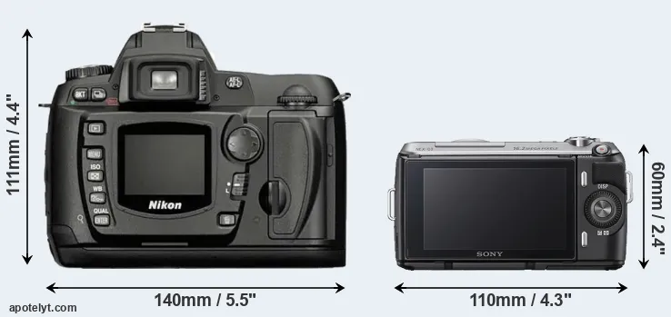 Comparison D70 or NEX-C3 rear