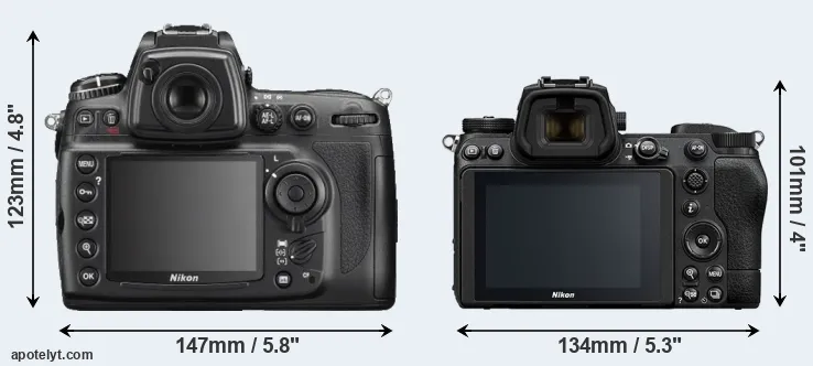 Comparison D700 or Z6 II rear
