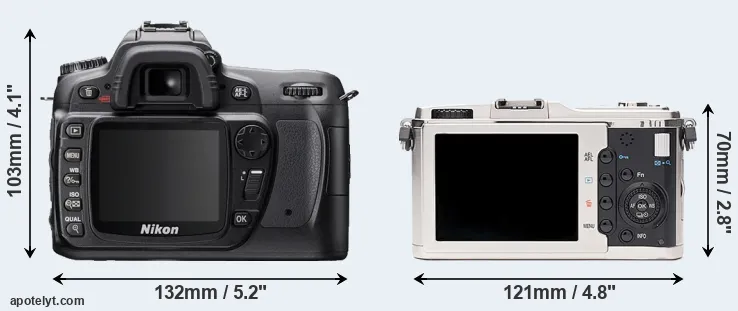 Comparison D80 or E-P1 rear