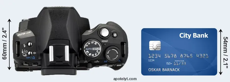 E-620 versus credit card top view