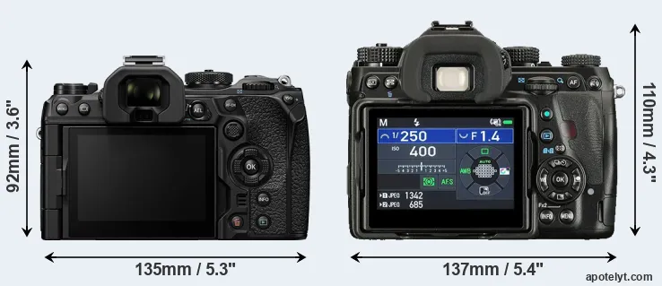 Comparison OM-1 II or K-1 II rear