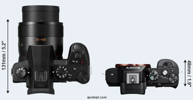 Compare FZ1000 II versus A7 top